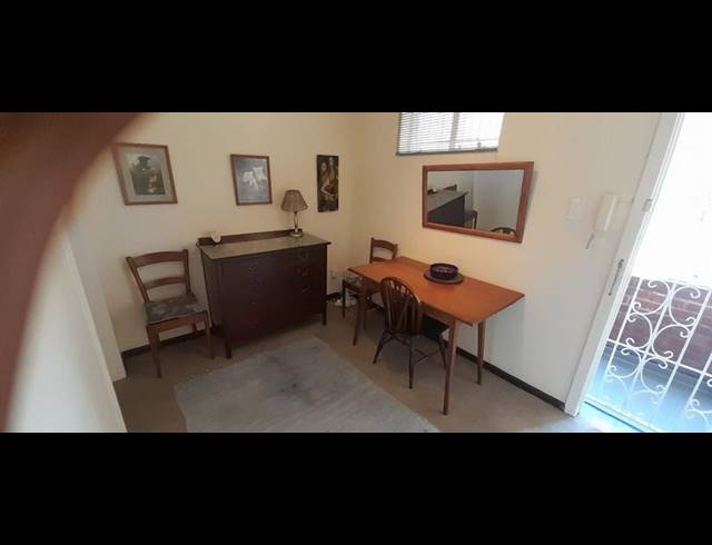 1 BEDROOM APARTMENT FOR SALE IN GLENWOOD